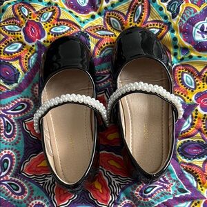 Black Leather Flats Versatile and Classic